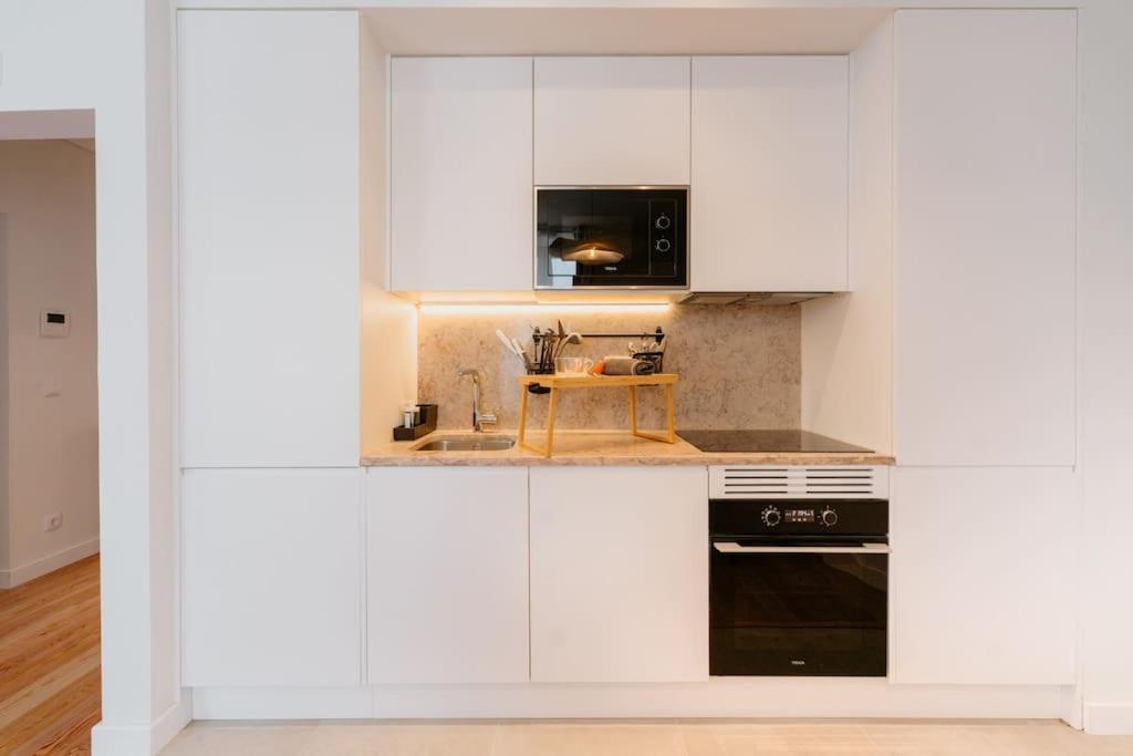 Lisbon Orange House - Beautiful Two-Bedroom Apartment 1D ภายนอก รูปภาพ