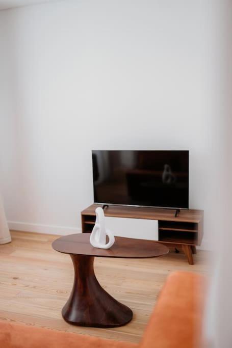 Lisbon Orange House - Beautiful Two-Bedroom Apartment 1D ภายนอก รูปภาพ