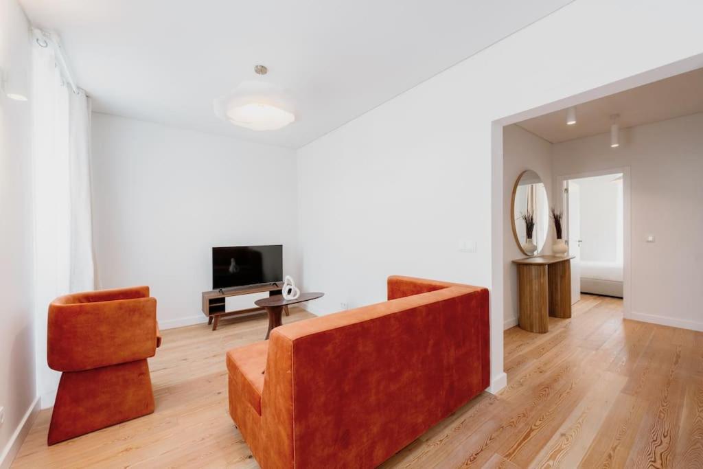 Lisbon Orange House - Beautiful Two-Bedroom Apartment 1D ภายนอก รูปภาพ